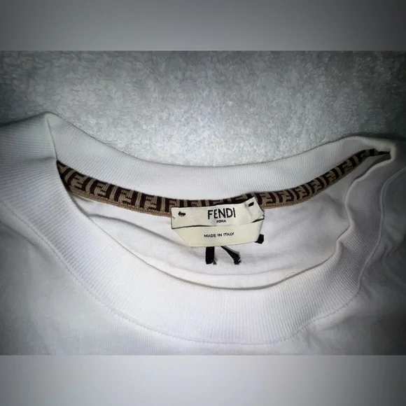 Fendi White Gloria T-Shirt, Unisex.